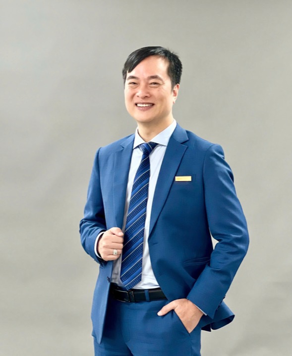 Ông Phạm Duy Hiếu